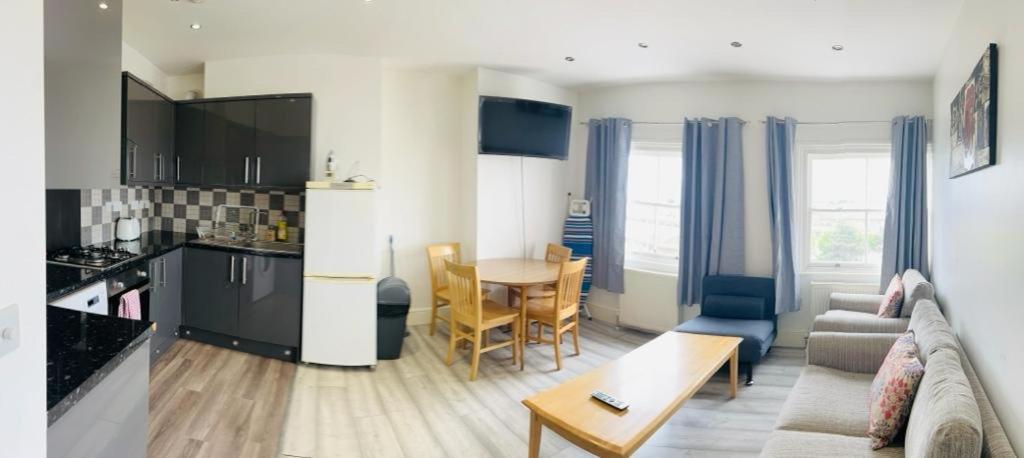Entire New Flat With View To River Yare, H7 Apartment Great Yarmouth Exterior photo