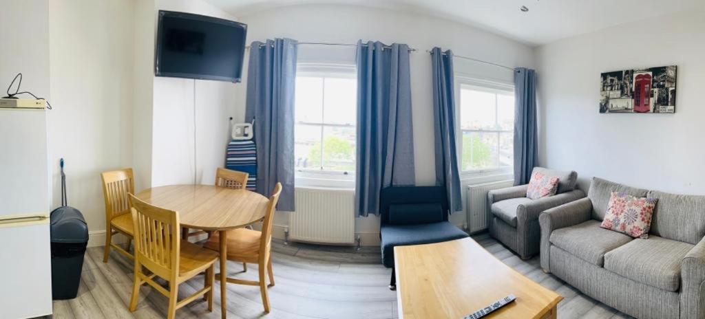 Entire New Flat With View To River Yare, H7 Apartment Great Yarmouth Exterior photo